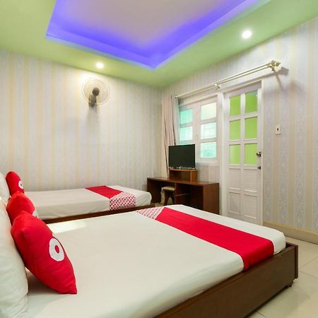 Phu Gia Hotel Near Secc, Fv Hospital Хошимін Екстер'єр фото