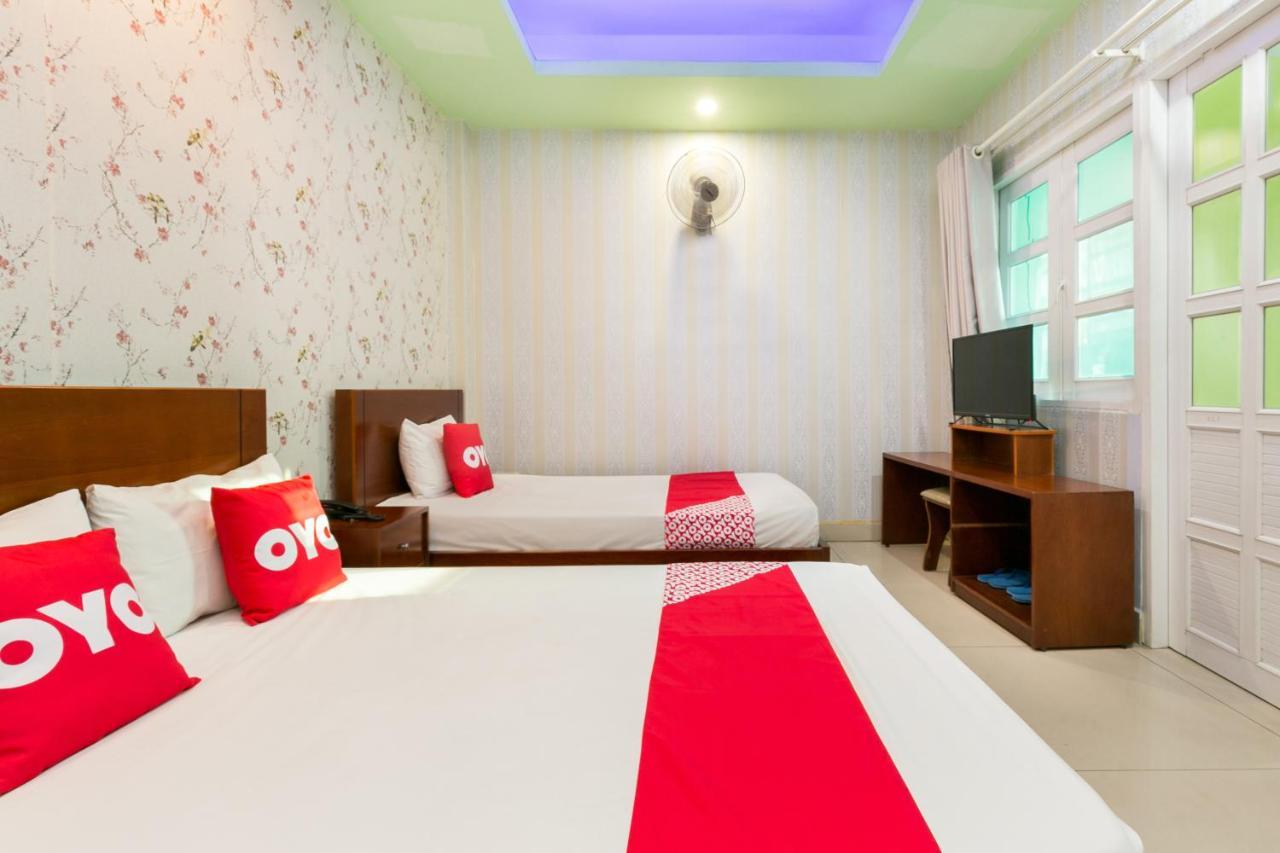Phu Gia Hotel Near Secc, Fv Hospital Хошимін Екстер'єр фото
